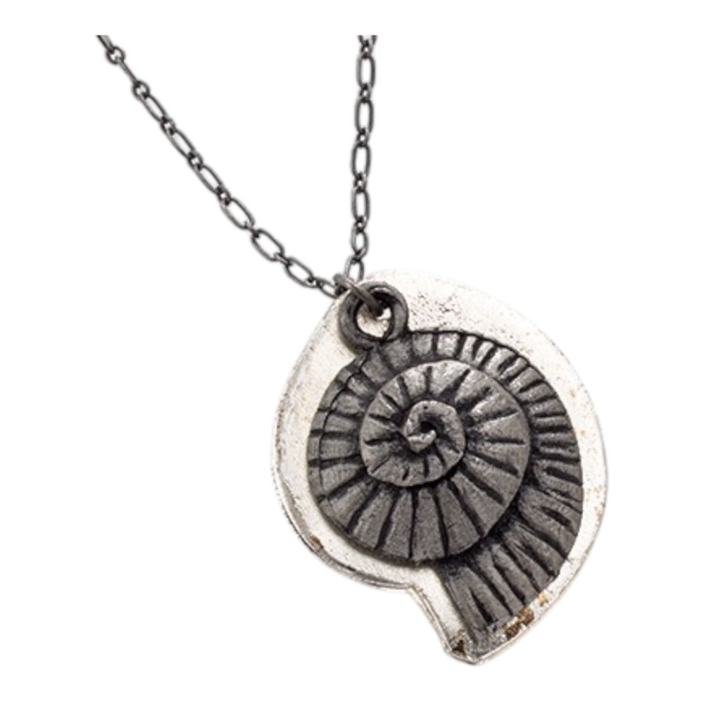Antique Silver Nautilus Shell Pendant Necklace